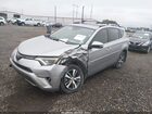 2018 Toyota Rav4 Xle Серебряный vin: JTMWFREV1JD116092