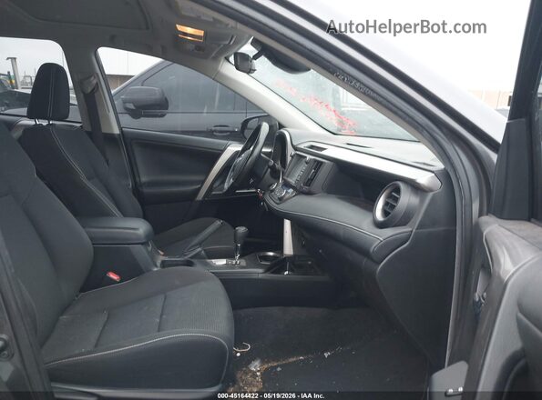 JTMWFREV5HJ706808 2017 TOYOTA RAV4 Gray Вид салону спереду
