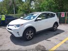2018 Toyota Rav4 Xle White vin: JTMWFREV5JJ202555