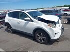 2018 Toyota Rav4 Xle White vin: JTMWFREV6JJ737698