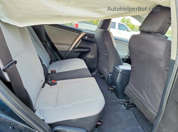 JTMWFREV9JJ205393 2018 TOYOTA RAV4 Синий Вид задних сидений