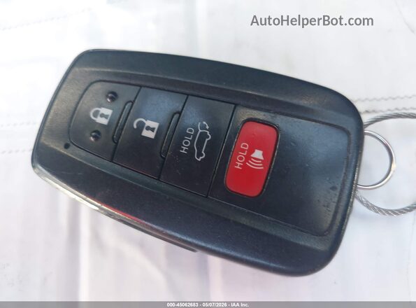 JTMY1RFVXLD519996 2020 TOYOTA LIMITED Красный Вид панели приборов