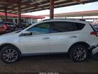 2017 Toyota Rav4 Limited Белый vin: JTMYFREV7HD099530