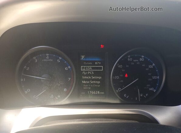 JTMZFREV2HJ721442 2017 TOYOTA RAV4 Gray Instrument cluster view