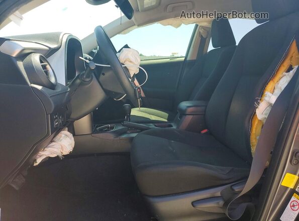 JTMZFREV2HJ721442 2017 TOYOTA RAV4 Gray Front interior view