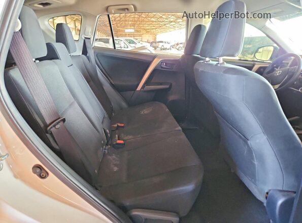 JTMZFREV5JJ211205 2018 TOYOTA RAV4 White Սալոնի հետևի տեսք