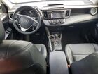 2017 Toyota Rav 4 White vin: JTMZFREV6HJ702232