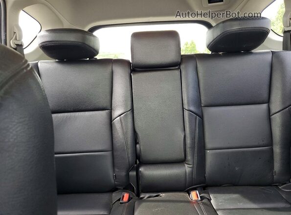 JTMZFREV6HJ702232 2017 TOYOTA RAV White Widok tylnych siedzeń