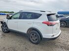 2017 Toyota Rav 4 White vin: JTMZFREV6HJ702232