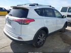 2018 Toyota Rav4 Le Белый vin: JTMZFREV7JJ744981