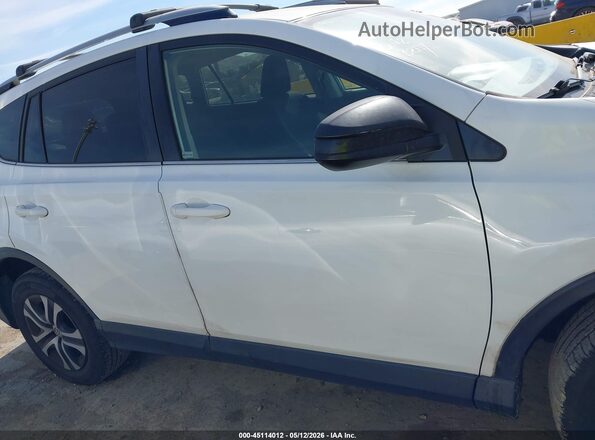 JTMZFREV7JJ744981 2018 TOYOTA LE Белый Вид задней части салона