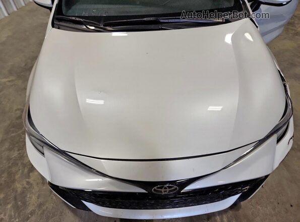 JTND4MBE4P3200132 2023 TOYOTA COROLLA White Widok wnętrza z tyłu