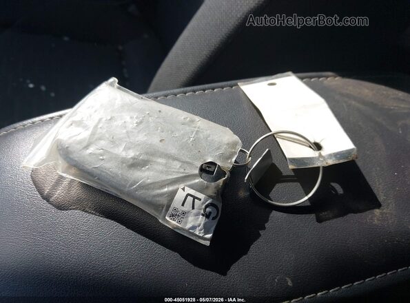 JTND4MBE8S3234132 2025 TOYOTA LL Серый Вид панели приборов