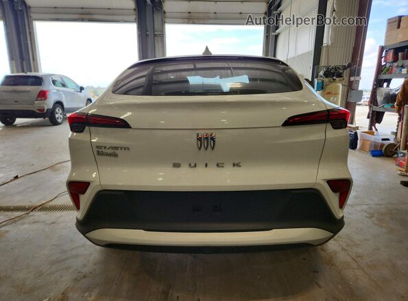 KL47LAEP7SB026291 2025 BUICK OTHER White Вид ззаду