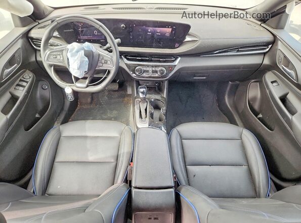 KL47LBE2XRB039508 2024 BUICK OTHER Черный Вид панели приборов