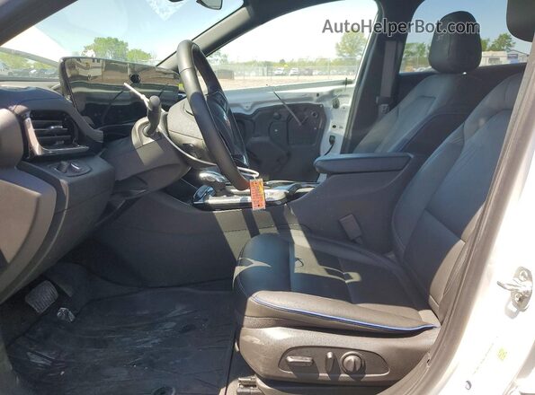 KL47LBEP2SB100724 2025 BUICK OTHER White წინა სალონის ხედი