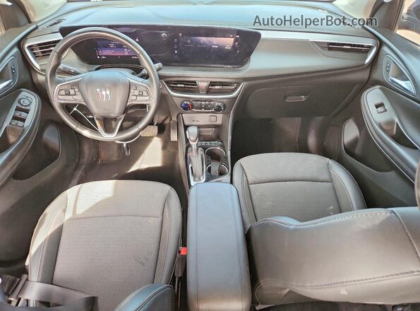 KL4AMBSL1RB120994 2024 BUICK ENCORE Черный Вид панели приборов