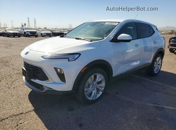 KL4AMBSL1SB215903 2025 BUICK ENCORE White Առջևի ձախ երեք քառորդ տեսարան