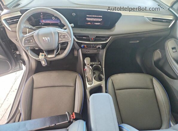 KL4AMDSLXTB102576 2026 BUICK ENCORE Silver Widok deski rozdzielczej