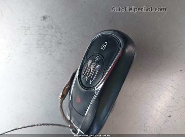 KL4AMESL9RB195721 2024 BUICK ENCORE Серебряный Вид панели приборов