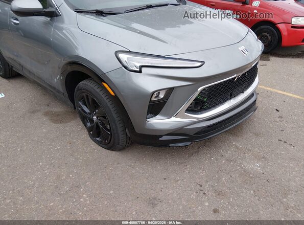 KL4AMESLXRB215961 2024 BUICK ENCORE Серый Вид спереди