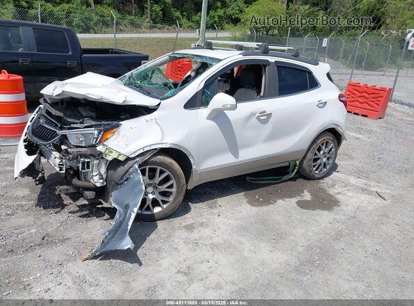 KL4CJ2SB3JB653183 2018 BUICK ENCORE White Передня ліва чверть