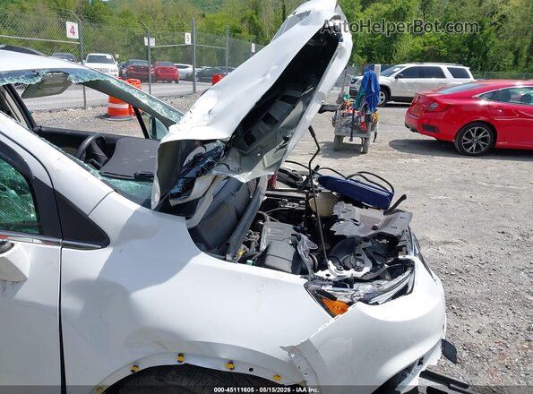 KL4CJ2SB3JB653183 2018 BUICK ENCORE White Вид задньої частини салону