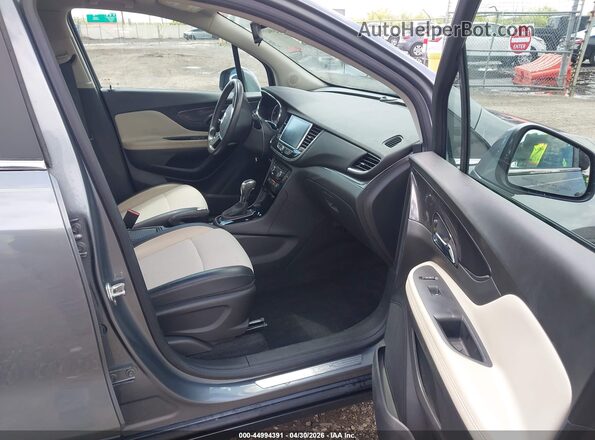 KL4CJASB1KB881176 2019 BUICK ENCORE Light Blue Вид салона спереди
