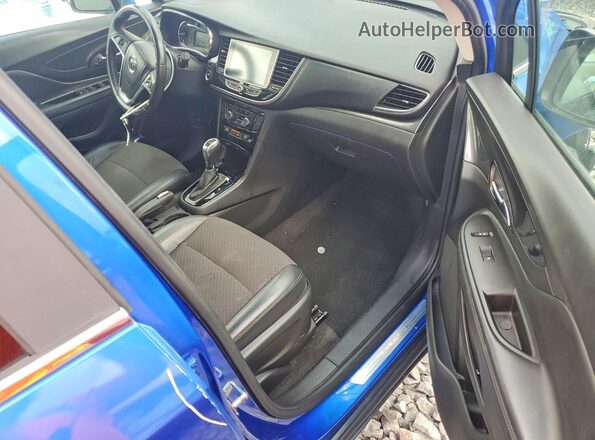 KL4CJASB2HB226825 2017 BUICK ENCORE Blue Dashboard view