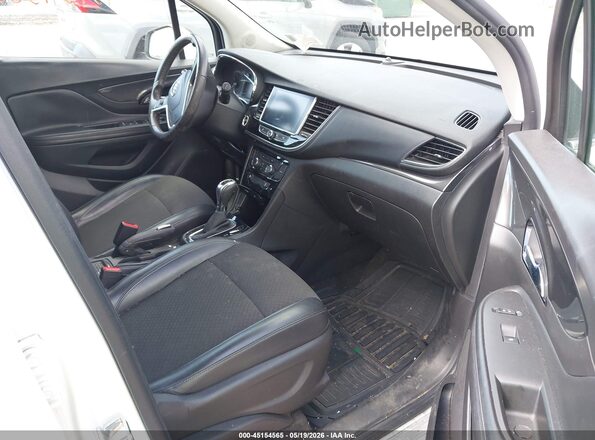 KL4CJASB3JB566720 2018 BUICK ENCORE White Vista interior delantera