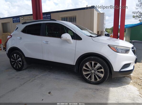 KL4CJASB3JB658457 2018 BUICK ENCORE White Vista interior trasera