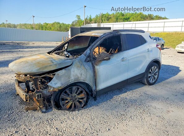 KL4CJASB3JB685836 2018 BUICK ENCORE White Front left