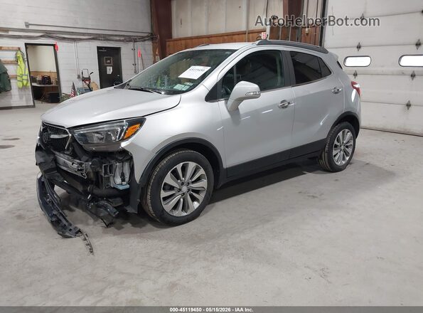 KL4CJASB4JB521737 2018 BUICK ENCORE Silver Առջևի ձախ երեք քառորդ տեսարան