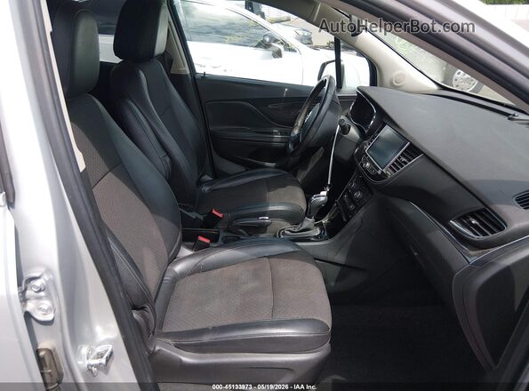 KL4CJASB4KB720157 2019 BUICK ENCORE Silver Vista interior delantera