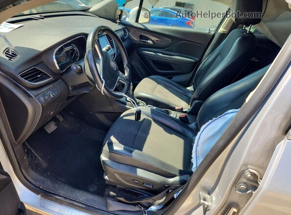 KL4CJASB4KB784988 2019 BUICK ENCORE Серебряный Вид салона спереди