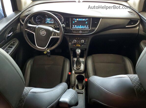 KL4CJASB6JB547885 2018 BUICK ENCORE Синий Вид панели приборов