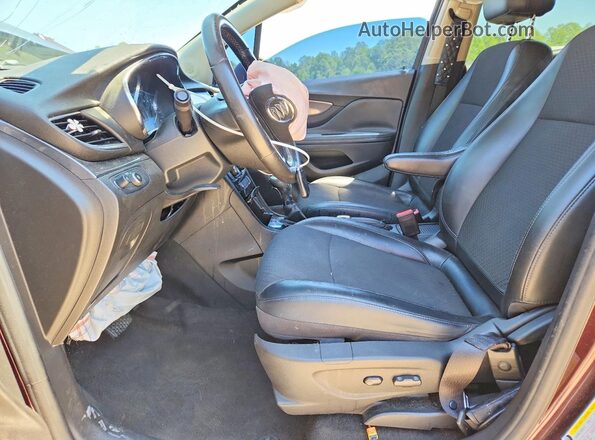 KL4CJASB8JB537505 2018 BUICK ENCORE Бордовый Вид салона спереди