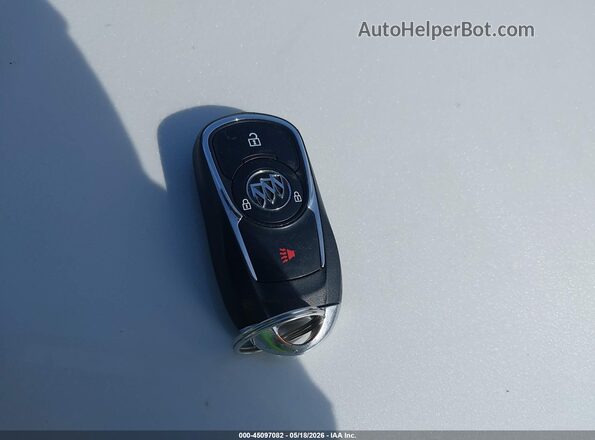 KL4CJASB9JB520566 2018 BUICK ENCORE White Вид панелі приладів