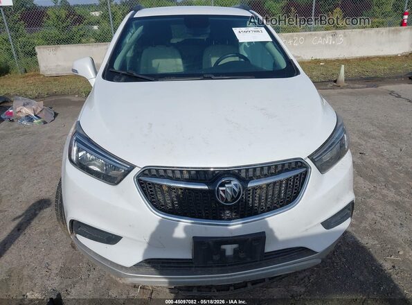 KL4CJASB9JB520566 2018 BUICK ENCORE White Вид щитка приладів