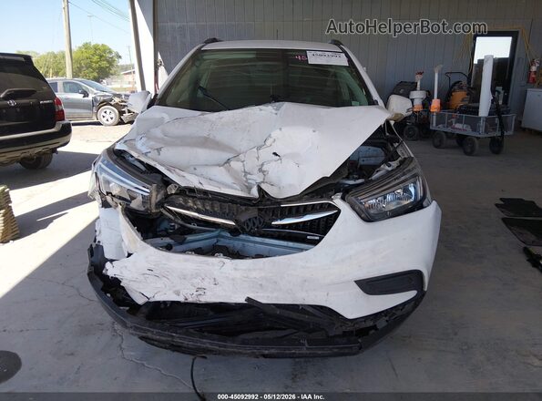 KL4CJASB9KB813448 2019 BUICK ENCORE White Vista interior trasera