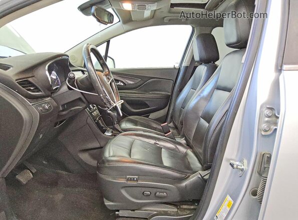 KL4CJCSBXJB524993 2018 BUICK ENCORE Silver Widok wnętrza z przodu