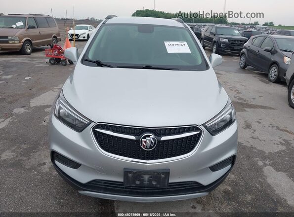KL4CJESB4MB335045 2021 BUICK ENCORE Серебряный Вид спереди