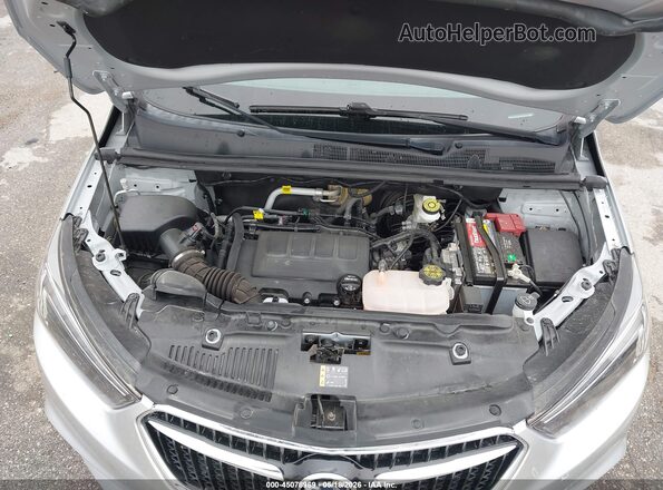 KL4CJESB4MB335045 2021 BUICK ENCORE Серебряный Вид сзади