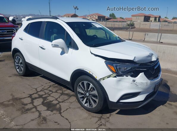 KL4CJFSB1HB019002 2017 BUICK ENCORE Белый Вид спереди