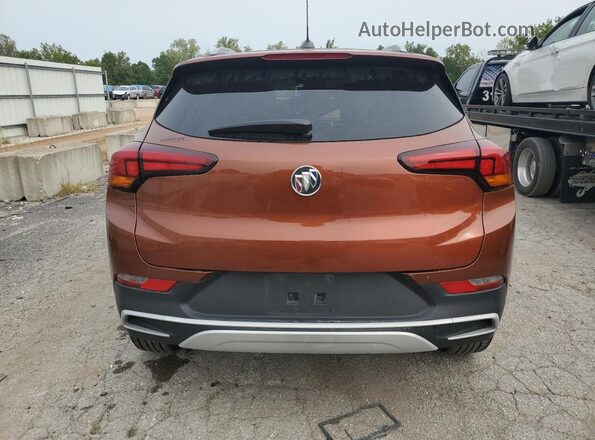 KL4MMDS20MB049814 2021 BUICK ENCORE Оранжевый Вид сзади