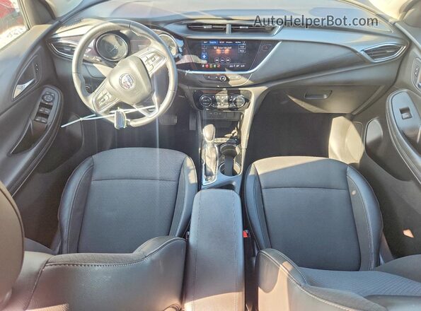 KL4MMDS25PB088225 2023 BUICK ENCORE Красный Вид панели приборов