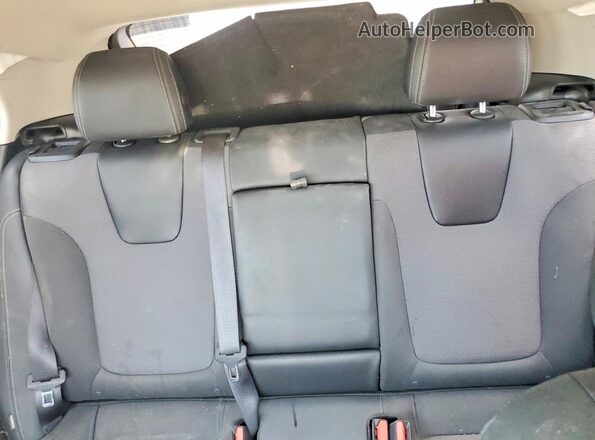 KL4MMDSLXMB141022 2021 BUICK ENCORE Фиолетовый Вид задних сидений