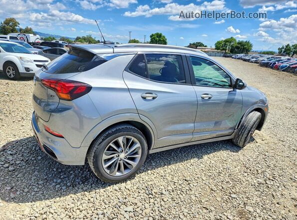KL4MMESLXPB128720 2023 BUICK ENCORE Серый Задняя правая четверть