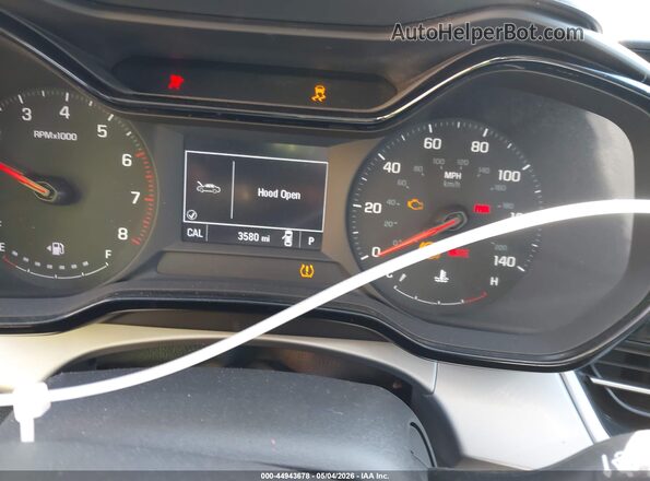KL77LFE22RC020553 2024 CHEVROLET TRAX Silver უკანა სავარძლების ხედი