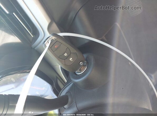 KL77LFE22RC020553 2024 CHEVROLET TRAX Silver წინა პანელის ხედი